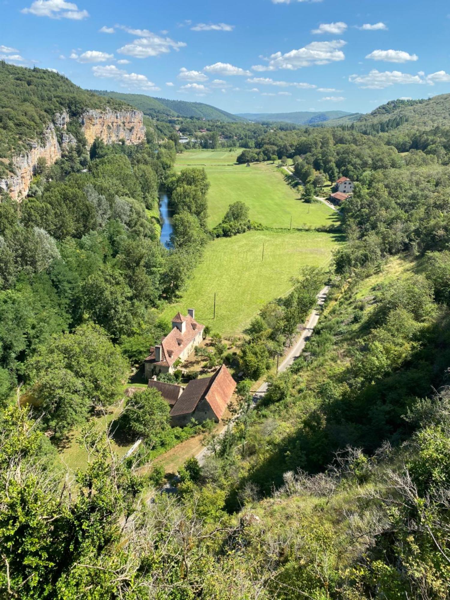 La Maison De Ganil Saint-Cirq-Lapopie Exterior foto